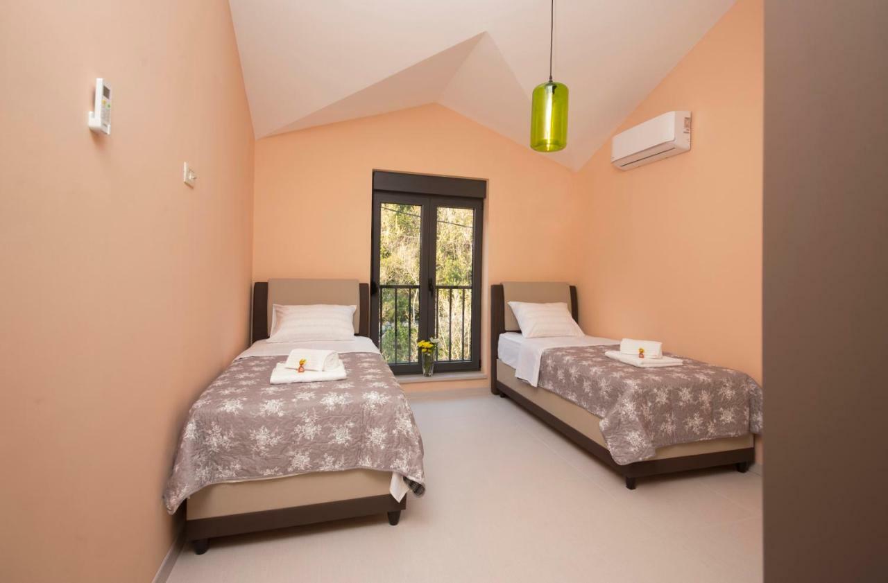 Bajova Kula Luxury Residences โกตอร์ ภายนอก รูปภาพ
